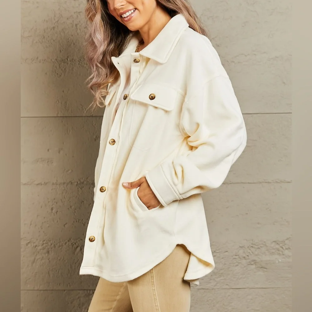 NEW Heimish Cozy Girl Oversized Button Down Shacket Shirt Jacket - Picture 3 of 5